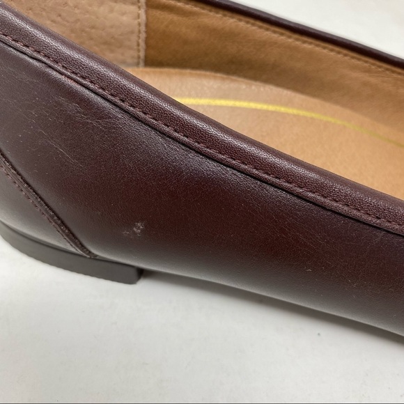 Vionic Gem Savannah point toe leather flats wine - Picture 7 of 12